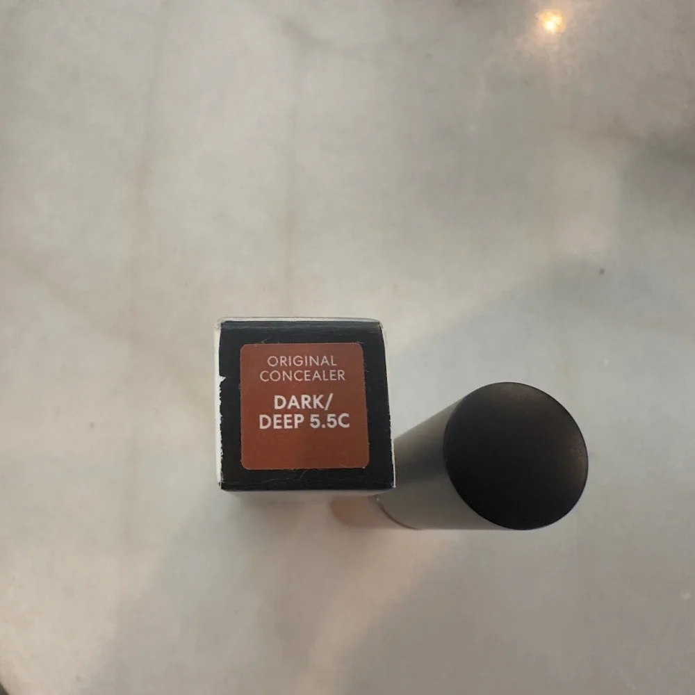 bareMinerals Original Liquid Mineral Concealer Dark Deep 5.5C 6ml 0.2oz New Box